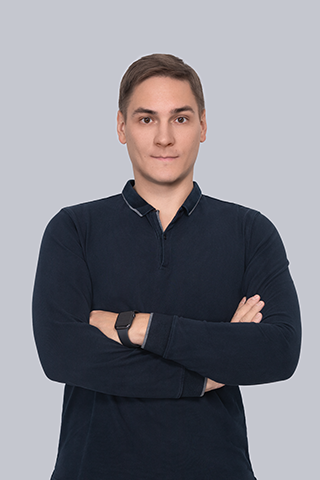 Антон Кузнецов